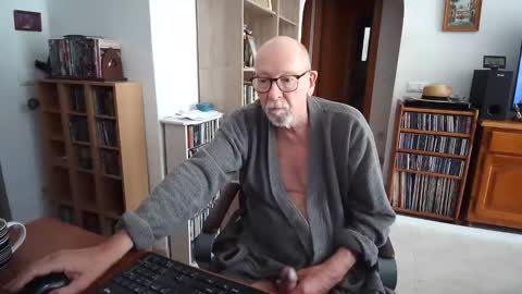 Snapshot of 7thsojourn chatting on May 16, 2026, 8:55 am Papi online show from May 16, 2026, 8:55 am
