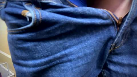 bob big head online show from February 5, 2025, 5:52 am