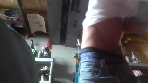 Snapshot of 820life chatting on October 26, 2025, 5:08 pm 820life online show from October 26, 2025, 5:08 pm