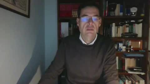 8age online show from December 17, 2024, 10:11 pm