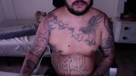 8cha online show from October 21, 2025, 6:08 pm