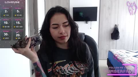 Addison  online show from December 12, 2024, 4:32 pm