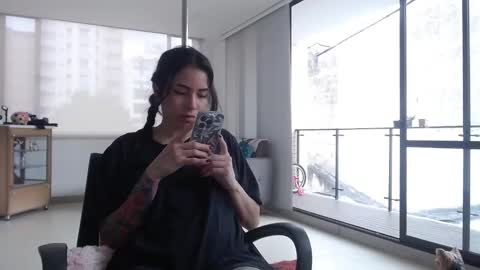 Addison  online show from December 20, 2024, 9:06 pm