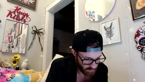 Snapshot of 90210screamer chatting on November 5, 2025, 11:38 pm 90210screamer online show from November 5, 2025, 11:38 pm