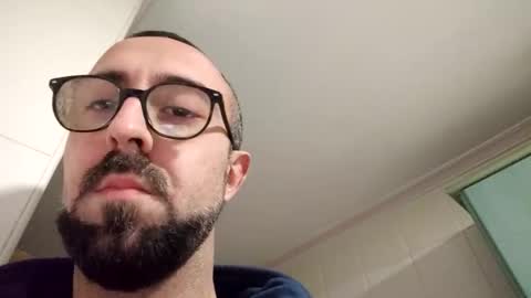 90gonzalo online show from December 22, 2025, 5:43 pm