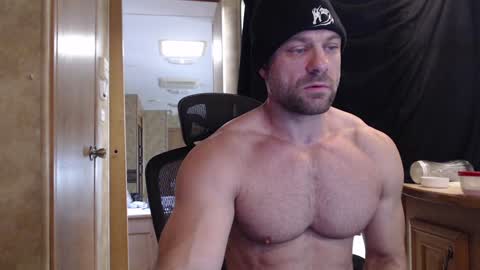 Snapshot of 9fat_inches chatting on December 20, 2024, 6:13 pm 9 fat inches online show from December 20, 2024, 6:13 pm