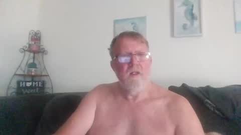 Snapshot of 9gecko696969 chatting on January 7, 2026, 3:47 pm 9gecko696969 online show from January 7, 2026, 3:47 pm