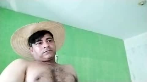 9vinhocamshow online show from December 4, 2024, 6:06 pm