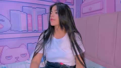 Alice  online show from March 8, 2025, 6:21 am