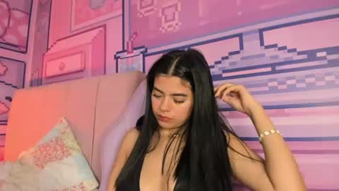 Snapshot of _18alice chatting on July 14, 2026, 10:21 am Alice online show from July 14, 2026, 10:21 am