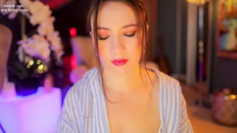 Snapshot of _1s___ chatting on November 5, 2025, 4:23 am Sophia online show from November 5, 2025, 4:23 am