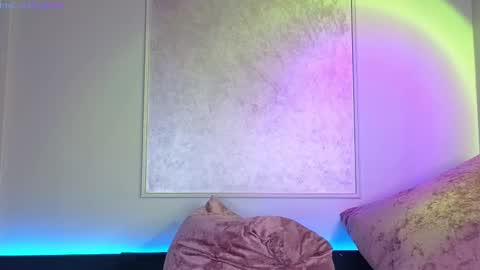 Willow online show from February 24, 2025, 9:00 am