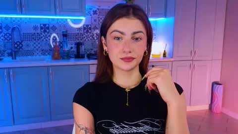 Willow online show from September 25, 2025, 9:18 pm