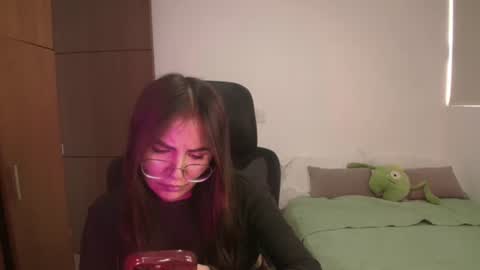Snapshot of _abbyyyy_ chatting on June 4, 2026, 5:41 pm abby 3 online show from June 4, 2026, 5:41 pm