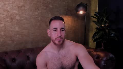 _adamcoper_ online show from December 11, 2024, 12:23 am