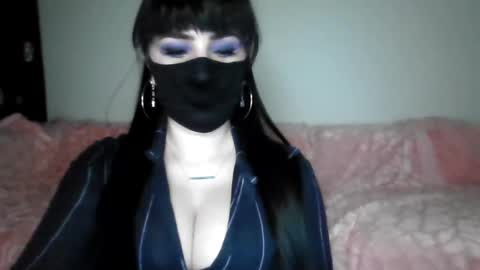 Snapshot of _adela_c chatting on December 11, 2024, 10:16 pm Adela online show from December 11, 2024, 10:16 pm