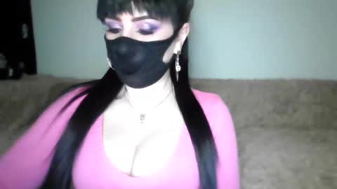 Snapshot of _adela_c chatting on January 17, 2025, 7:49 pm Adela online show from January 17, 2025, 7:49 pm