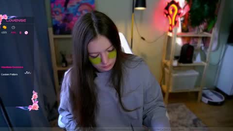 Emy online show from March 5, 2025, 2:46 am