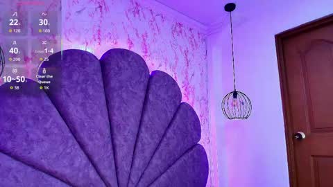 Snapshot of _alaia_collway_ chatting on April 21, 2026, 12:11 pm Alaia online show from April 21, 2026, 12:11 pm