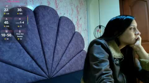Snapshot of _alaia_collway_ chatting on May 21, 2026, 11:50 am Alaia online show from May 21, 2026, 11:50 am
