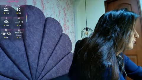 Snapshot of _alaia_collway_ chatting on May 26, 2026, 12:01 pm Alaia online show from May 26, 2026, 12:01 pm