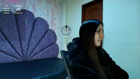 Snapshot of _alaia_collway_ chatting on May 30, 2026, 12:13 pm Alaia online show from May 30, 2026, 12:13 pm