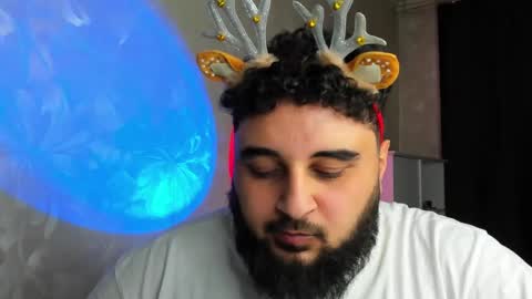 Snapshot of _alan_bear_ chatting on December 31, 2024, 12:11 am Alan online show from December 31, 2024, 12:11 am