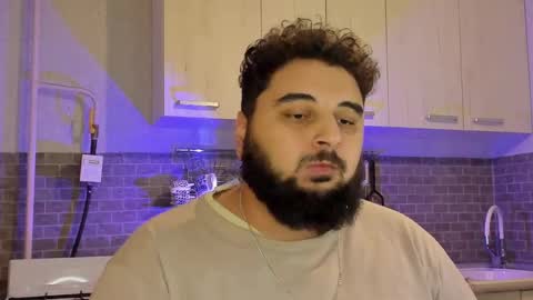 Snapshot of _alan_bear_ chatting on January 13, 2025, 12:02 pm Alan online show from January 13, 2025, 12:02 pm