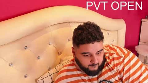 Snapshot of _alan_bear_ chatting on March 12, 2025, 11:54 pm Alan online show from March 12, 2025, 11:54 pm