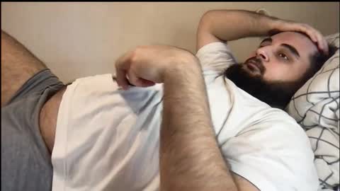 Snapshot of _alan_bear_ chatting on October 9, 2025, 9:18 am Alan online show from October 9, 2025, 9:18 am