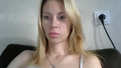 _alex1819 online show from October 9, 2025, 7:17 am