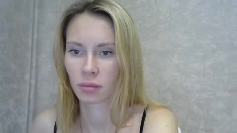 _alex1819 online show from November 12, 2025, 7:53 am