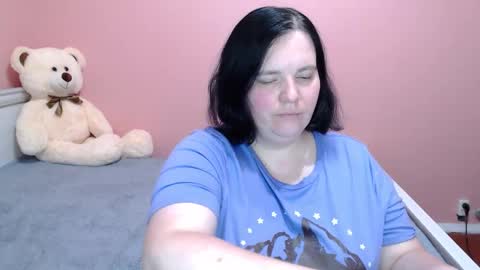 Snapshot of _alexandra_ray_ chatting on October 17, 2025, 11:46 am _alexandra_ray_ online show from October 17, 2025, 11:46 am