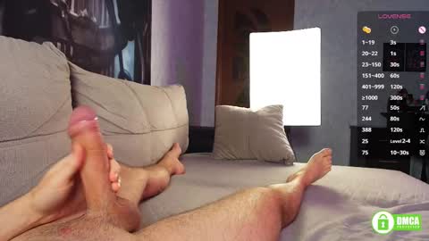 Alice Green     online show from October 24, 2025, 4:09 am