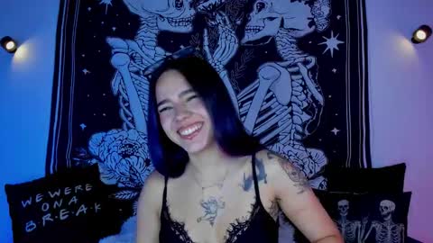 Snapshot of _alicesasha_ chatting on March 27, 2026, 7:47 am _alicesasha_ online show from March 27, 2026, 7:47 am