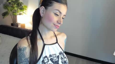  Alice  online show from February 11, 2025, 11:54 pm