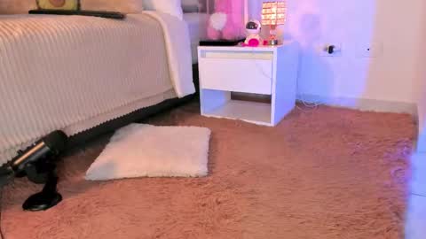 Karo online show from September 19, 2025, 9:04 pm