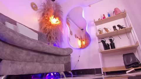 Snapshot of _ambarrose chatting on May 11, 2026, 4:04 pm Ambar online show from May 11, 2026, 4:04 pm