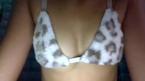 angel online show from September 16, 2025, 4:41 pm