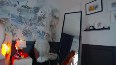 Angel online show from October 30, 2025, 7:54 am