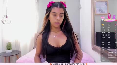      online show from October 8, 2025, 7:44 pm