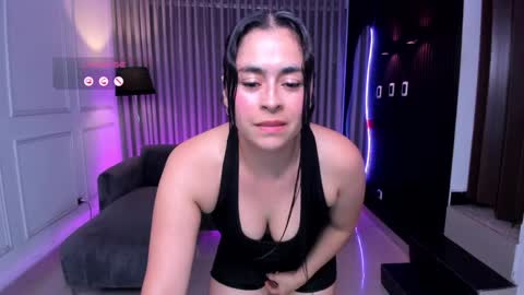 Snapshot of _anna_parker_ chatting on January 16, 2025, 7:20 pm Ana online show from January 16, 2025, 7:20 pm