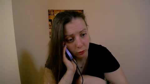 Anna online show from March 12, 2025, 7:24 am