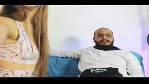 Annie Andrick online show from September 26, 2025, 2:43 pm