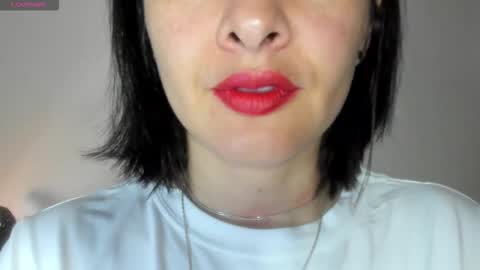 antonia online show from December 5, 2025, 12:47 pm