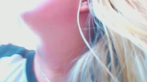 _antonella_11 online show from February 9, 2025, 4:57 am