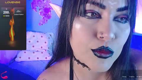 Angie online show from November 7, 2025, 2:22 am