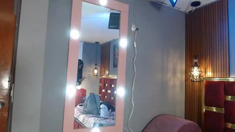Snapshot of _aranza23 chatting on June 10, 2026, 11:42 am Aranza. online show from June 10, 2026, 11:42 am