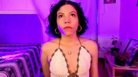 Snapshot of _art____ chatting on February 15, 2026, 10:50 pm Lola online show from February 15, 2026, 10:50 pm