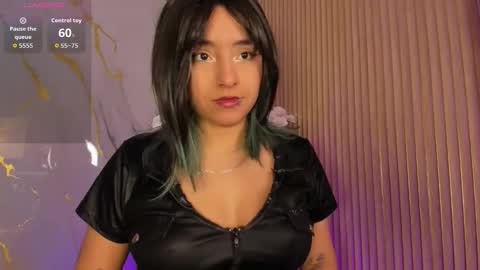   online show from October 29, 2025, 3:20 am